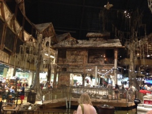 Bass Pro Memphis TN Pyramid, Scoops Ice Cream, River Boat Ride, Hammer and  Ale